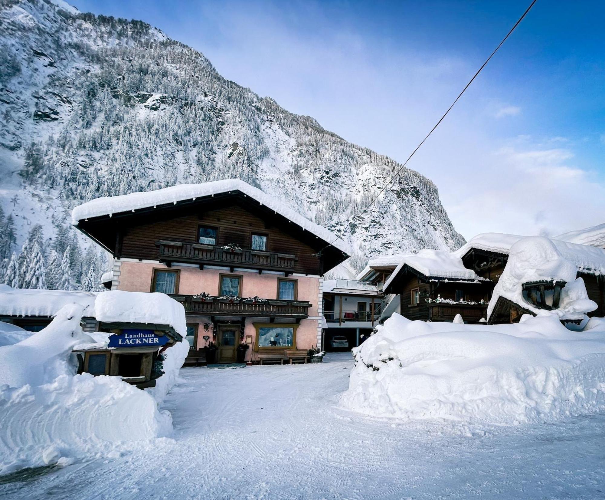 Landhaus Lackner Heiligenblut Exterior foto
